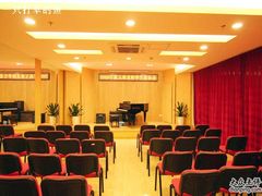 -柏斯音乐艺术中心·钢琴·吉他(上音店)