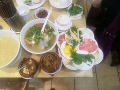 -桥香园云南过桥米线(金马碧鸡店)