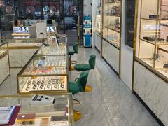 -世纪大明眼镜·林德伯格·蔡司官方授权店(武昌旗舰店)