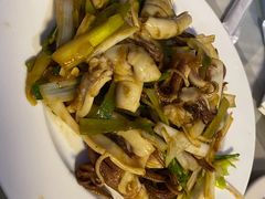 葱炒比管-华春餐馆(鱼山路店)