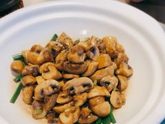 黄油焗口蘑-潮界(LU·ONE凯德晶萃广场店)