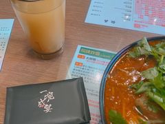 招牌炸酱小锅米线-肥汁米蘭香港米线(定西路店)