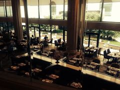 iphone_upload_pic-LONG BAR 廊吧(外滩华尔道夫酒店)