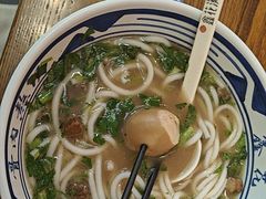 -鑫花溪牛肉米粉(印象水街都心荟店)