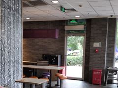 -麦当劳(欢乐谷店)