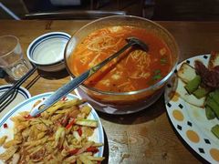 -蜗牛的家旅行主题云南菜餐厅.小酒馆(护国寺店)