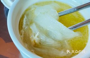 Steamed Chicken Wings with Fresh Crab Meat