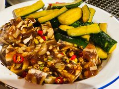 -马路牙子地桌烤肉(工体店)
