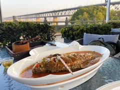 武昌鱼家烧-汉水谣·江景餐厅(江滩店)