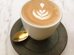 soe拿铁-UNI UNI(环亚凯瑟琳店)