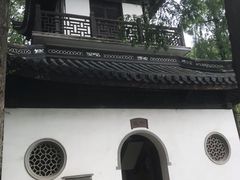 -汇龙潭