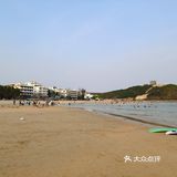 这里有冲浪基地，民宿