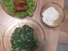 -天鹅到家·保姆月嫂育儿嫂(朝阳店)