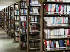 -荔湾区图书馆(周门馆)