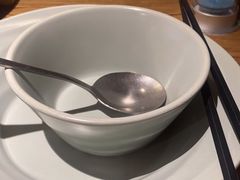 -蜜桃餐厅·伴山(湖滨商业街店)