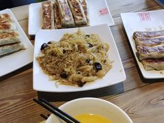 -左邻右舍褡裢火烧(石榴园店)