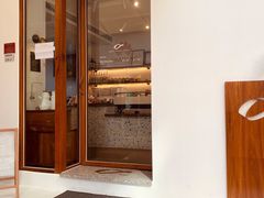 -Line 咖啡(石厦花园店)