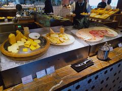 自助取餐区-广州中心皇冠假日酒店-环市食坊·海鲜自助餐厅