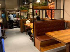 卡座-川湘人家(次渠店)