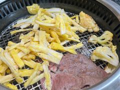 -红泥小火炉·东北泥炉烤肉(天一旗舰店)