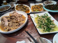 -冯氏吴山贡鹅(206国道店)