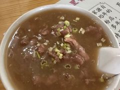 -溪畔老牌永定牛肉小吃(兴发大厦店)