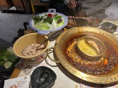 -哥老官重庆美蛙鱼头(西湖银泰十一哥店)