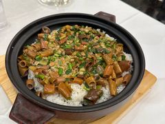 -品海楼·大连海胆锅贴馆(东港店)