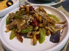 -忘忧草融合私房菜(红鼎国际店)