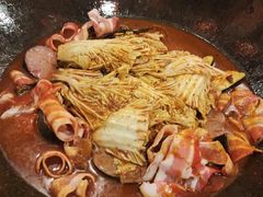 -小火炕铁锅炖鱼