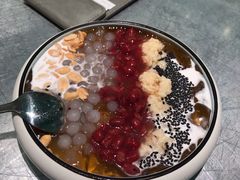 -姚姚酸菜鱼·金戈戈香港豉油鸡(喜荟城联名店)
