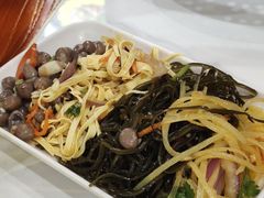 -70後铁锅炖(坡博总店)