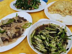 -猪仔荣大排档(湾北路店)