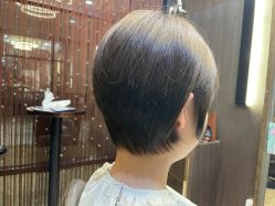-首脑美发沙龙