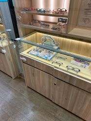 -睿宝儿科·眼科·口腔(静安大悦城门诊部)