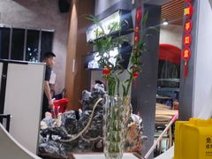 -叶派龙虾•招牌香辣蟹·海鲜(中海国际店)