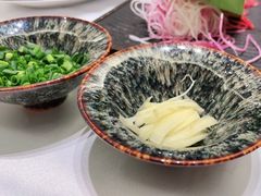 -红鼎豆捞·非遗鲍皇汤火锅(宝丰路店)