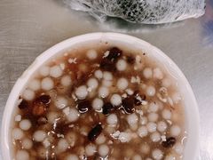-芳婆糕团店(王府大街店)