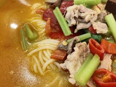 -粉小主·贵州酸汤牛肉粉(南京仙林金鹰店)