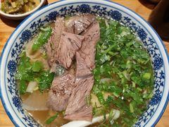 -嘻小北·兰州清汤牛肉面(太平洋森活天地店)