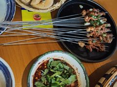 -包整·丝娃娃(一览甲秀楼风景店)