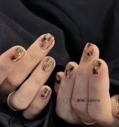 -QHOUSE美甲美睫