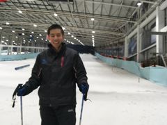 -乔波室内滑雪场