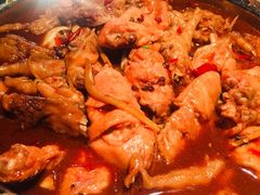 鸡翅煲-胖哥俩肉蟹煲(济南世茂国际广场店)