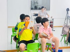 -蓝话筒·少儿成人演讲口才·主持朗诵·戏剧表演(大华第一坊店)
