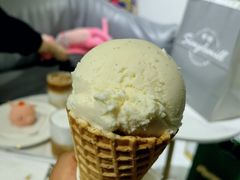 -Fridi Patisserie Cafe