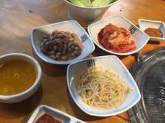 -唯成•韩国炭火烤肉 유성고기