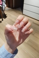 -隅日式美甲美睫專門店