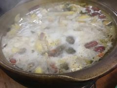 -威邵鸡煲(西华路总店)