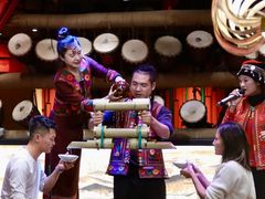 -老滇山寨•云南特色菜•地方菜•民族风情歌舞表演(金碧店)